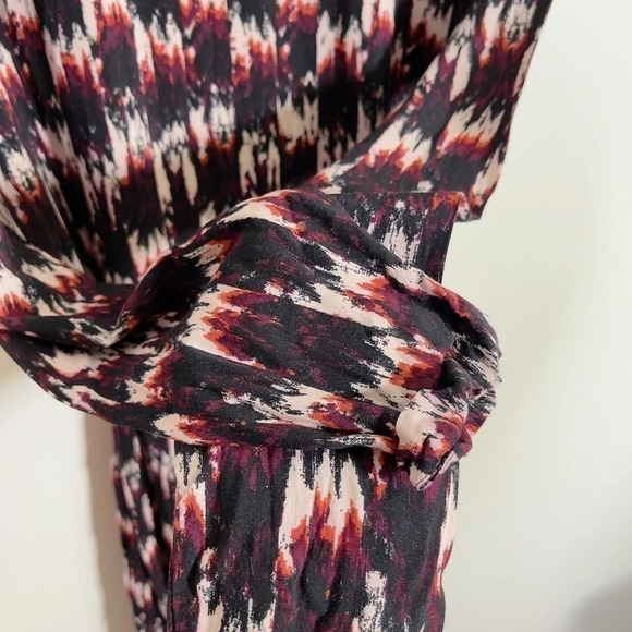 ICHI | BELTED  MARLENE DRESS - Picture 8 of 14